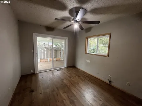 734 Alder Street Medford OR 97501