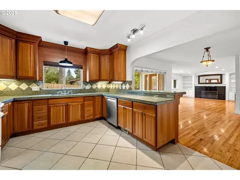 11102 NE Beech Street Portland OR 97220