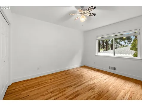 11102 NE Beech Street Portland OR 97220