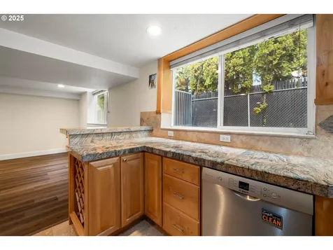 11102 NE Beech Street Portland OR 97220
