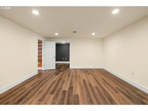 11102 NE Beech Street Portland OR 97220