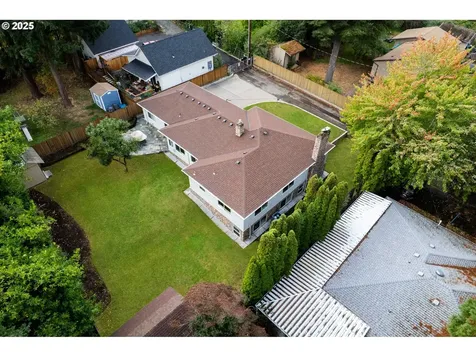 11102 NE Beech Street Portland OR 97220