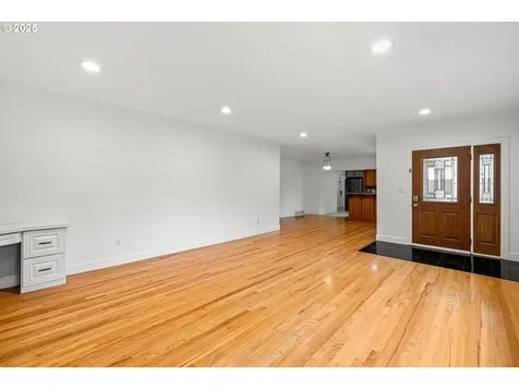 11102 NE Beech Street Portland OR 97220