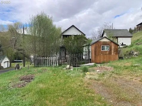 213 E Main Street Canyon City OR 97820