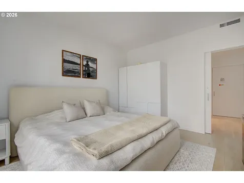 1150 NW Quimby Street Portland OR 97209