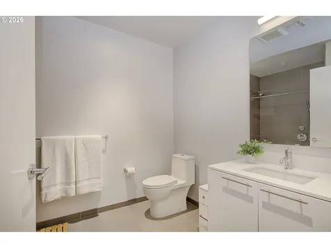 1150 NW Quimby Street Portland OR 97209
