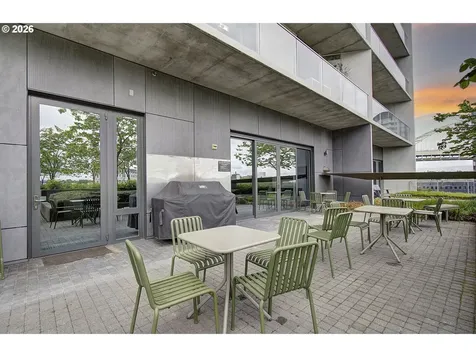 1150 NW Quimby Street Portland OR 97209