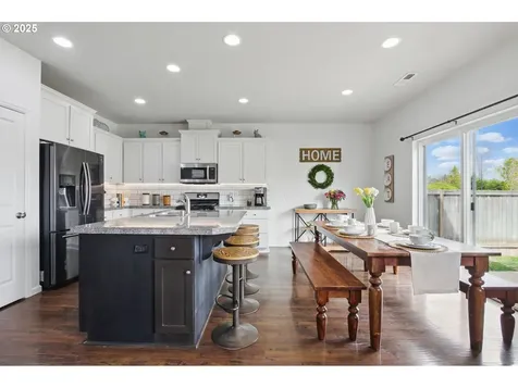 262 N 34th Court Ridgefield WA 98642