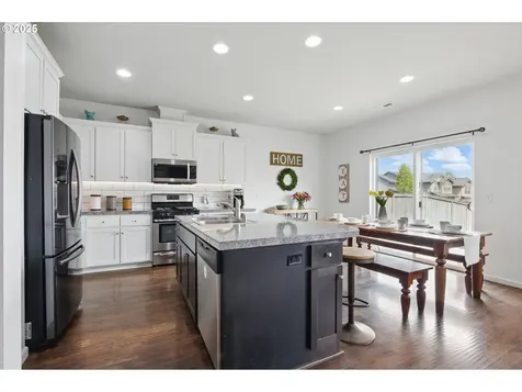 262 N 34th Court Ridgefield WA 98642