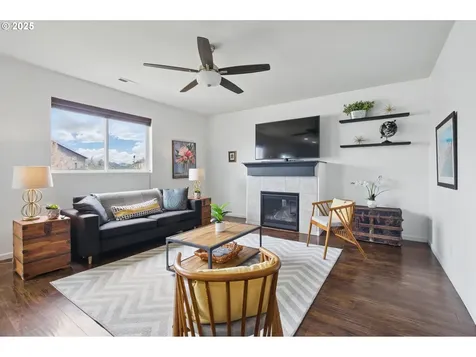 262 N 34th Court Ridgefield WA 98642