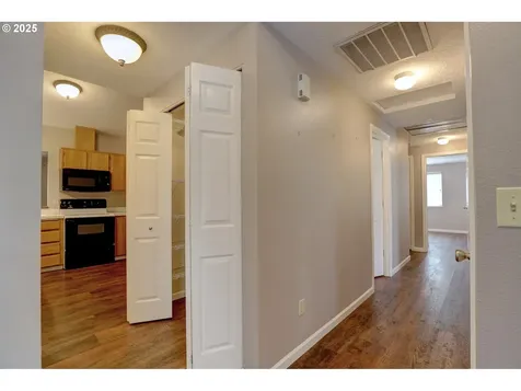640 Sherman Drive The Dalles OR 97058