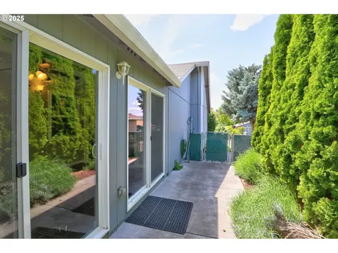640 Sherman Drive The Dalles OR 97058