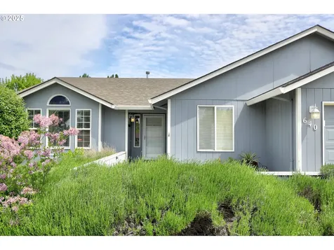 640 Sherman Drive The Dalles OR 97058