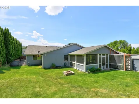 640 Sherman Drive The Dalles OR 97058