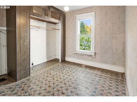 3393 Harrison Avenue Astoria OR 97103