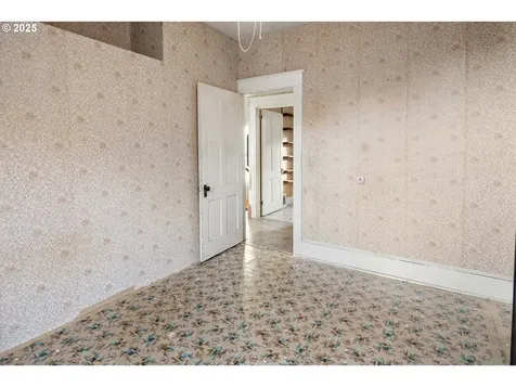 3393 Harrison Avenue Astoria OR 97103