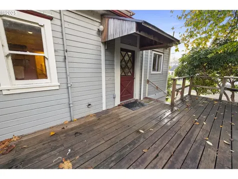 3393 Harrison Avenue Astoria OR 97103