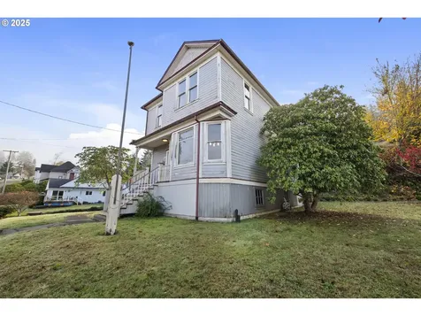 3393 Harrison Avenue Astoria OR 97103