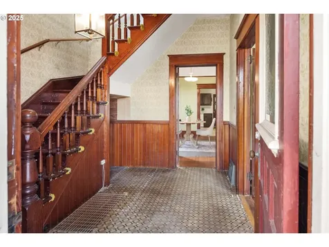 3393 Harrison Avenue Astoria OR 97103