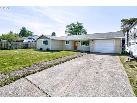 173 NW Cedar Avenue Warrenton OR 97146