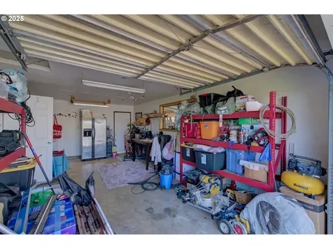 173 NW Cedar Avenue Warrenton OR 97146