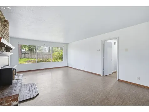 27688 S Highway 213 Mulino OR 97042