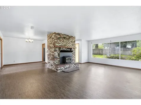 27688 S Highway 213 Mulino OR 97042