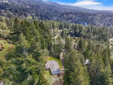 96741 Duley Creek Road Brookings OR 97415