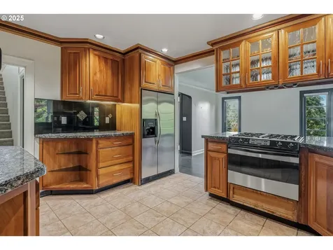 3760 SW 96th Avenue Portland OR 97225