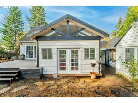 3760 SW 96th Avenue Portland OR 97225