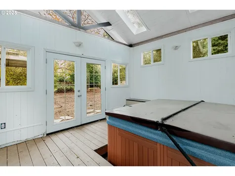 3760 SW 96th Avenue Portland OR 97225