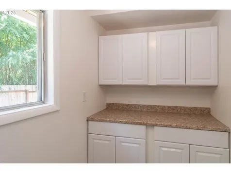 1595 NW Martin Avenue Roseburg OR 97471