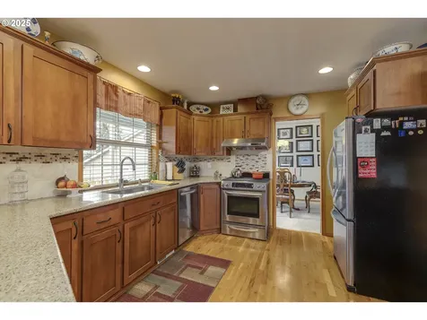2705 N Arthur Lane Newberg OR 97132