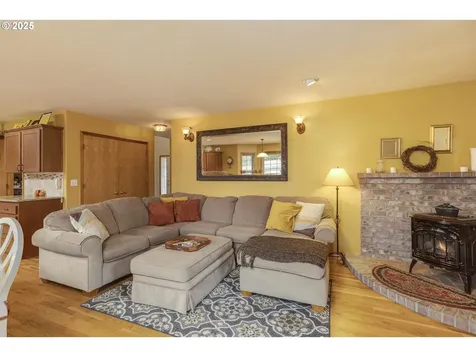 2705 N Arthur Lane Newberg OR 97132