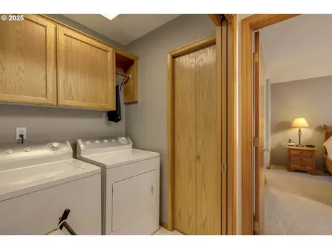 2705 N Arthur Lane Newberg OR 97132