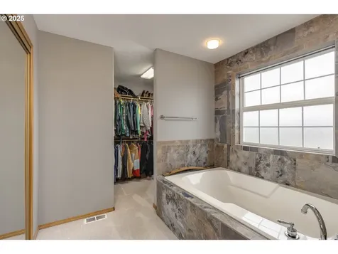 2705 N Arthur Lane Newberg OR 97132