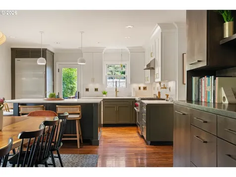 3570 SW Council Crest Drive Portland OR 97239