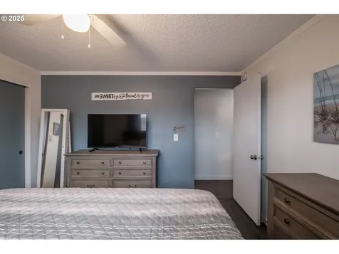 1345 1st Avenue Sweet Home OR 97386