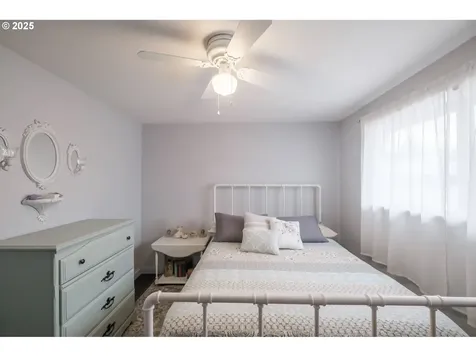 1345 1st Avenue Sweet Home OR 97386
