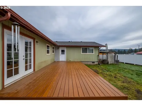 1345 1st Avenue Sweet Home OR 97386