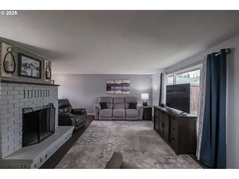 1345 1st Avenue Sweet Home OR 97386