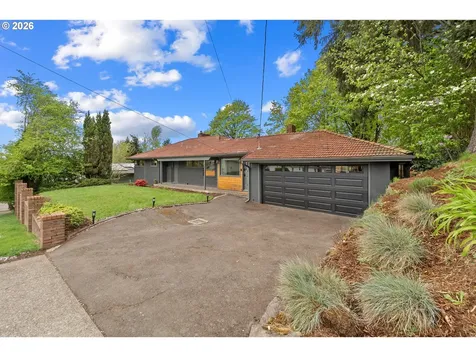 9233 SE Harney Court Portland OR 97266