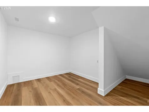 9233 SE Harney Court Portland OR 97266