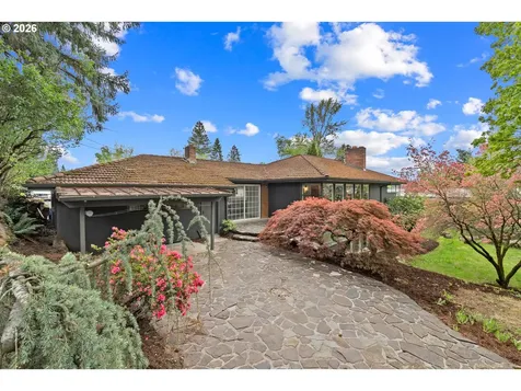 9233 SE Harney Court Portland OR 97266