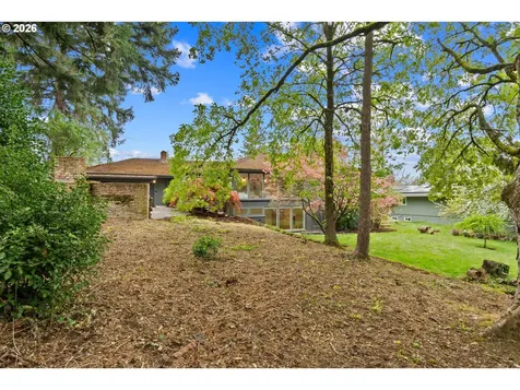 9233 SE Harney Court Portland OR 97266