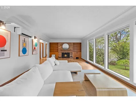 9233 SE Harney Court Portland OR 97266