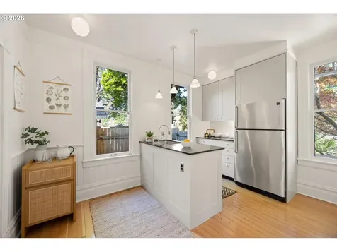 1516 SE Pershing Street Portland OR 97202