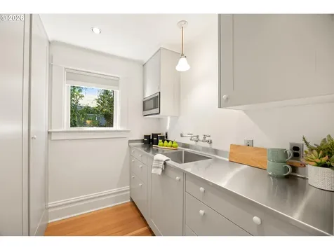 1516 SE Pershing Street Portland OR 97202