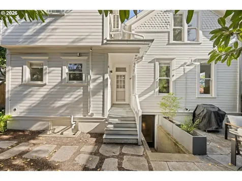 1516 SE Pershing Street Portland OR 97202