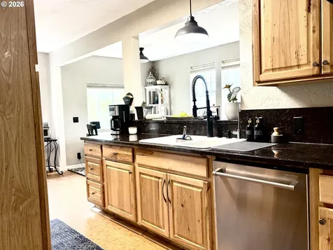 1680 Westover Drive Eugene OR 97403